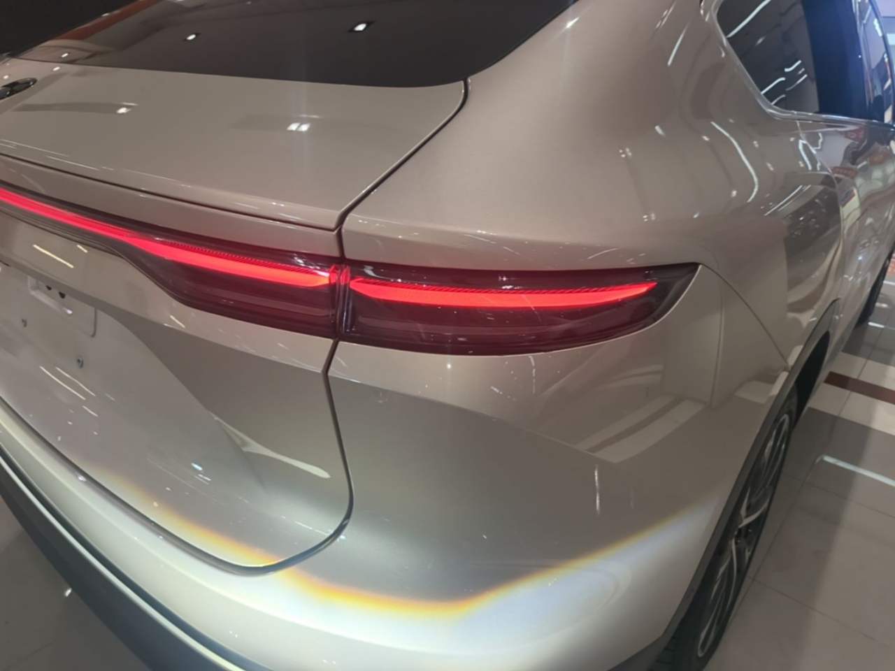 NIO EC7 - фото 1