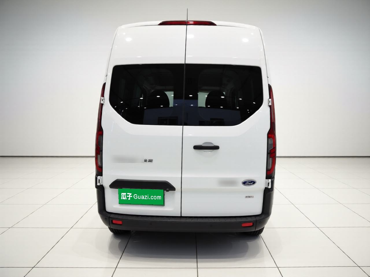 Ford Transit - фото 4