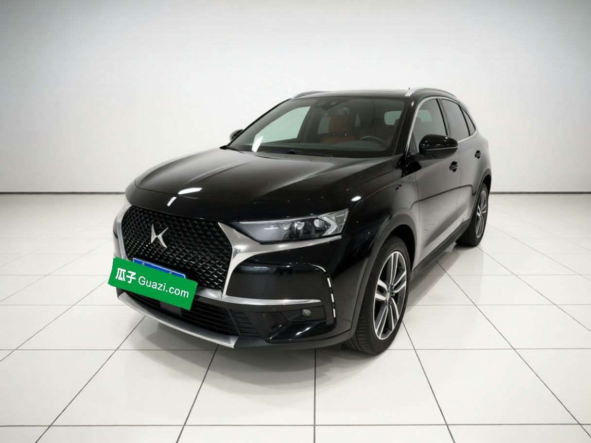 DS 7 - фото 0