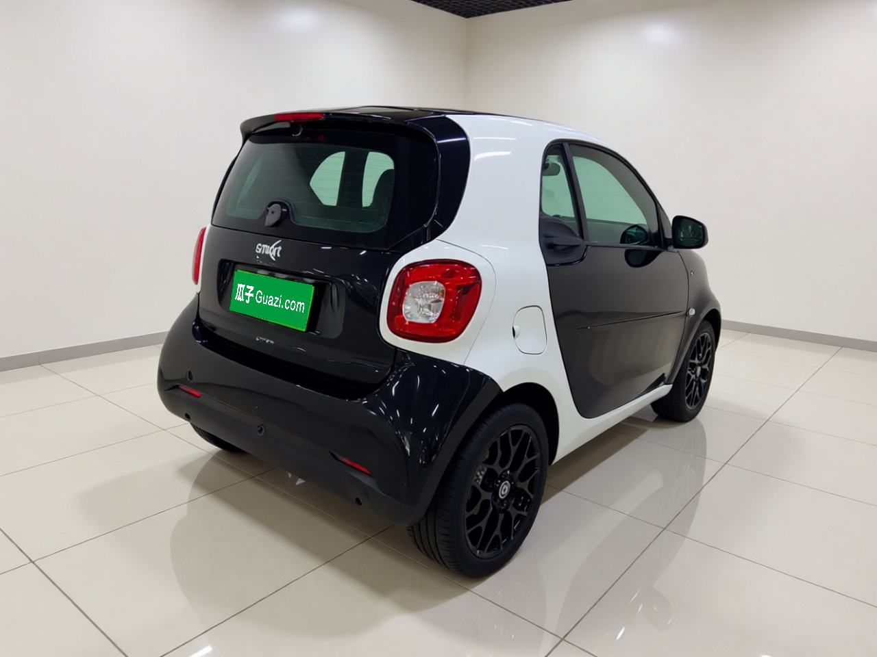 smart fortwo - фото 3