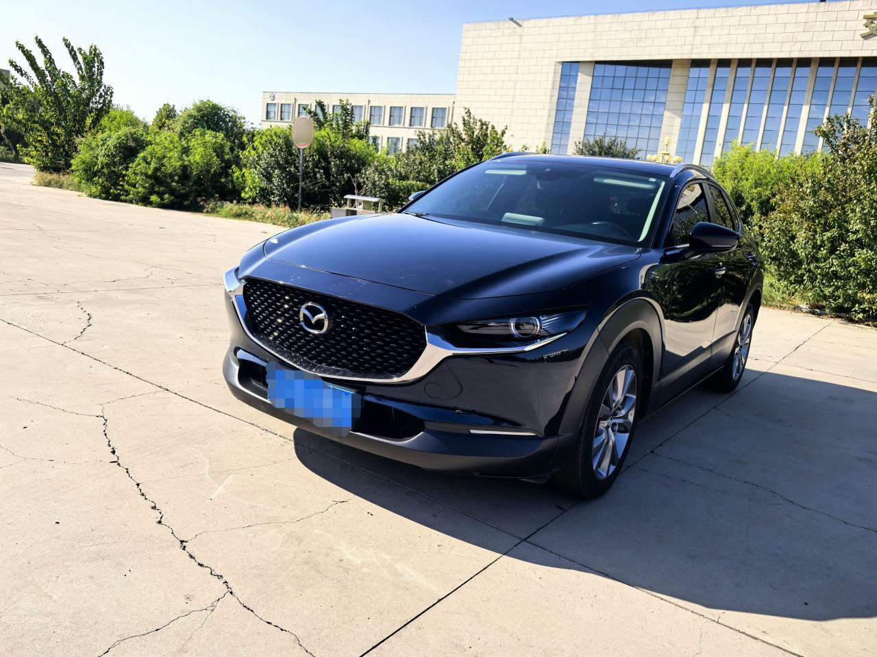 Mazda CX-30 - фото 0