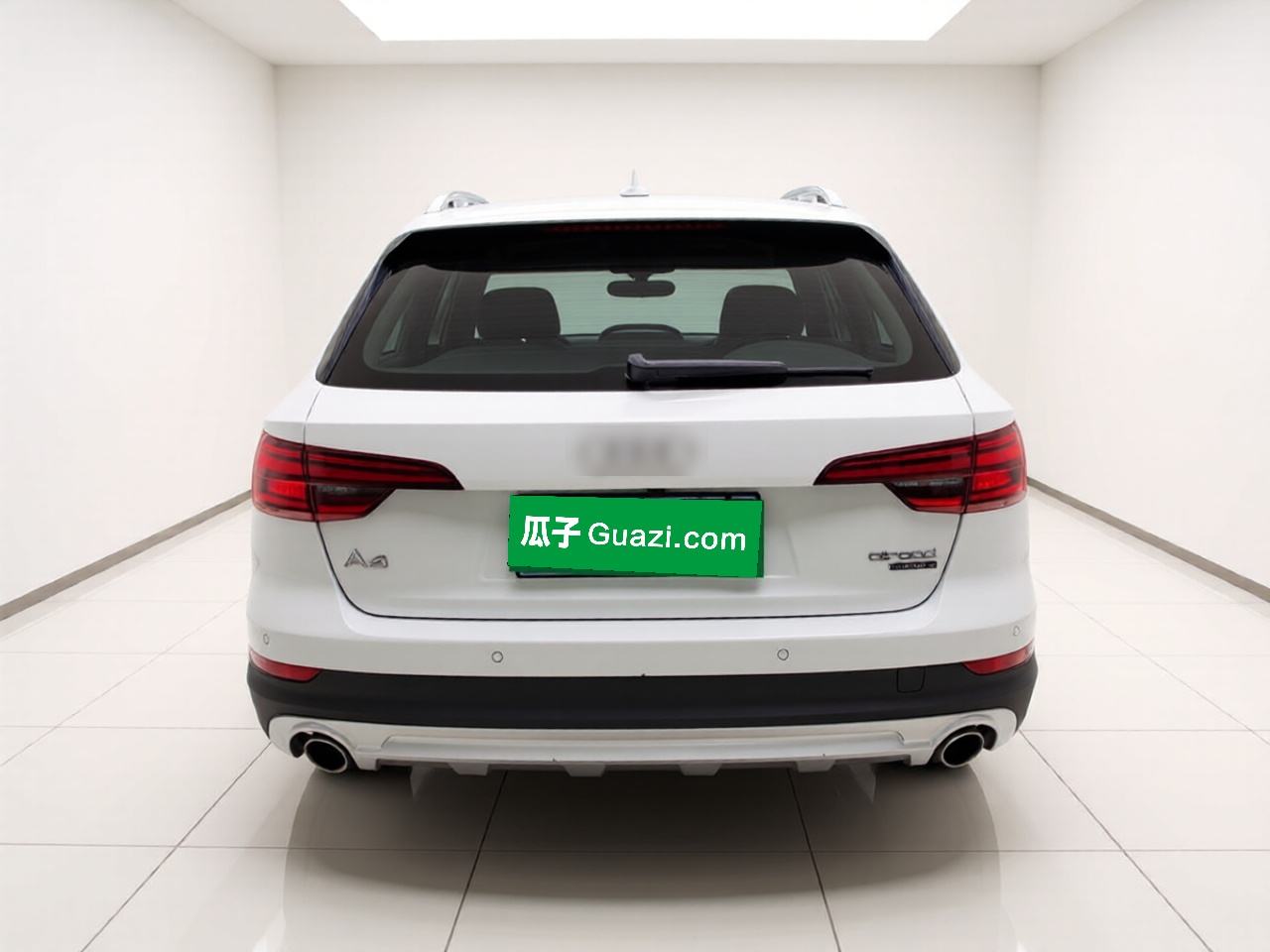 Audi A4 (Import) - фото 4