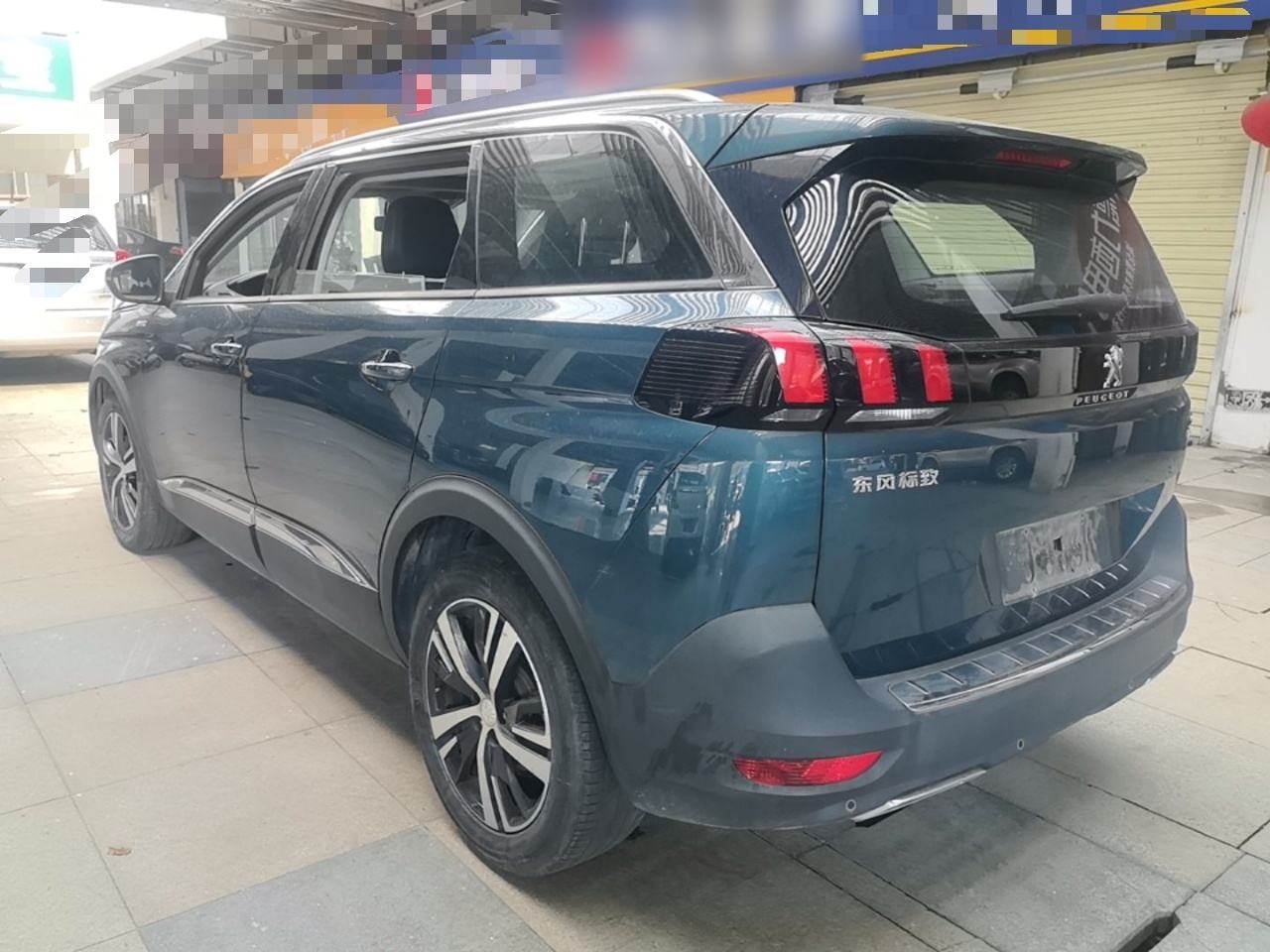 Peugeot 5008 - фото 3