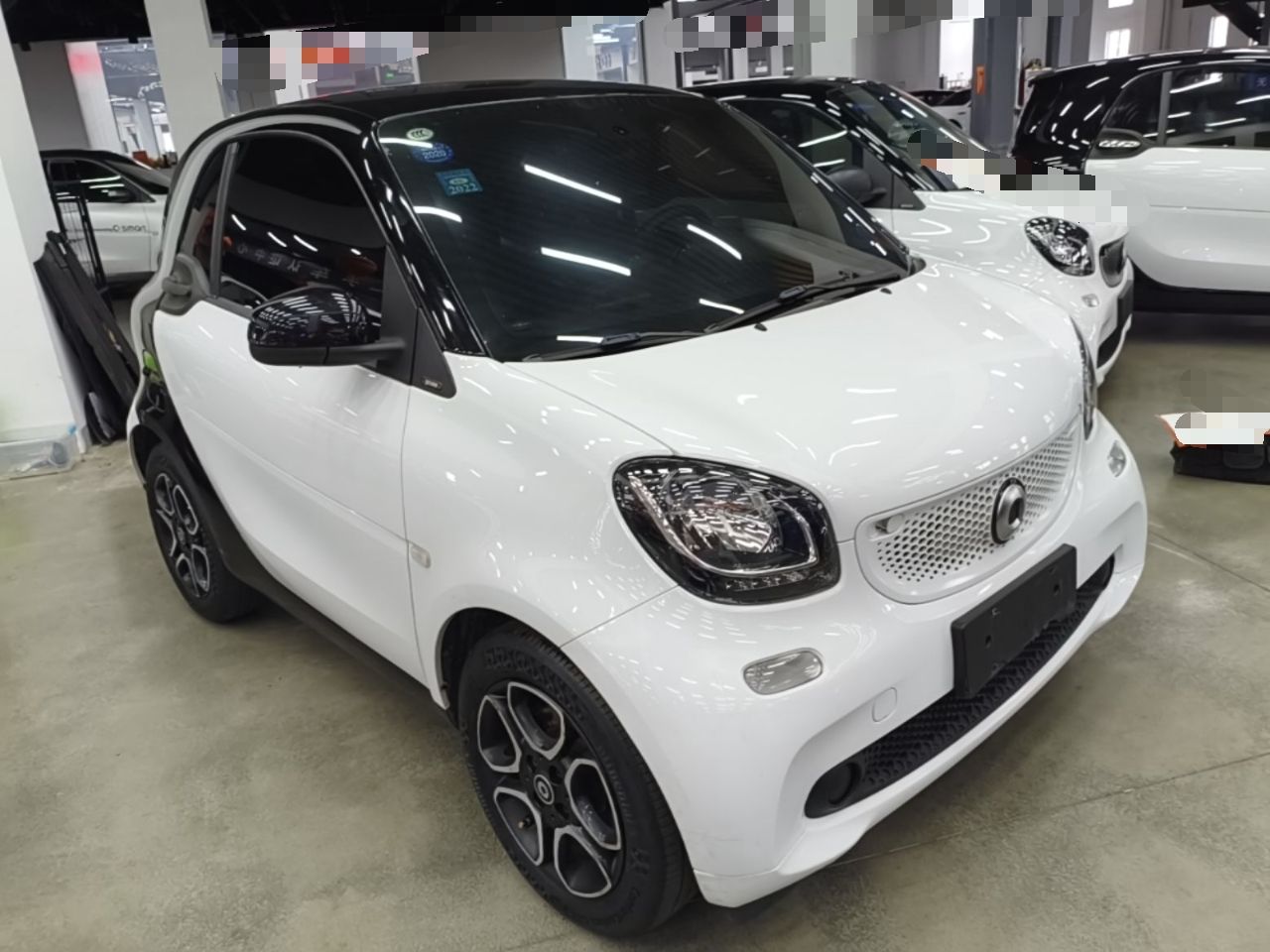 smart fortwo - фото 4