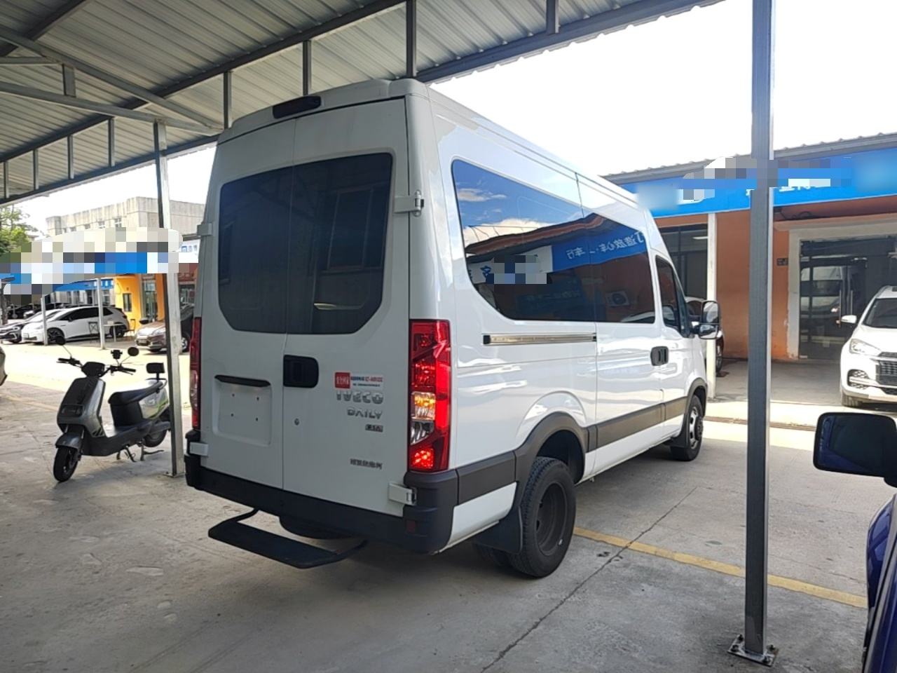 Iveco Ouvecto - фото 3