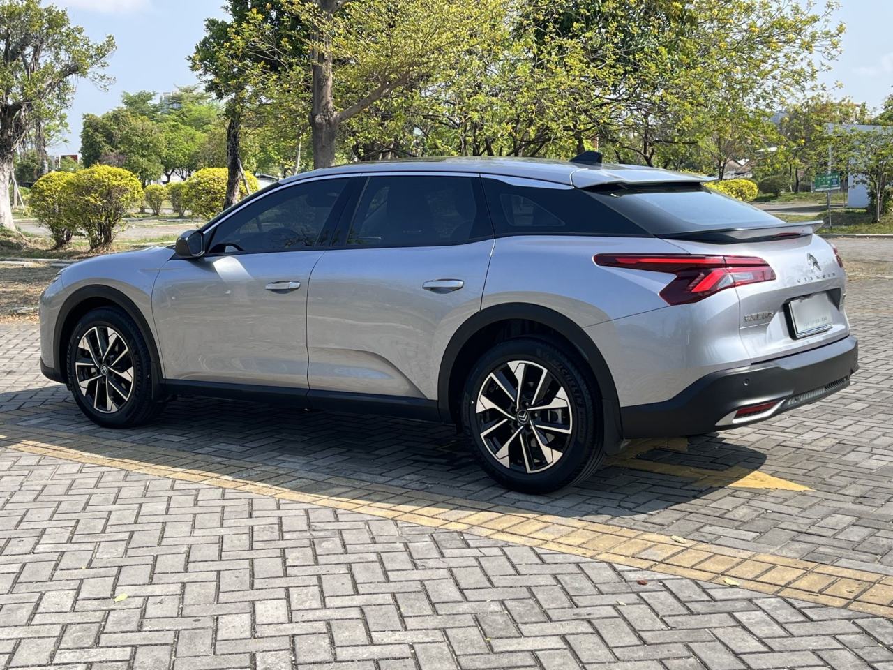 Citroen C5 X - фото 3