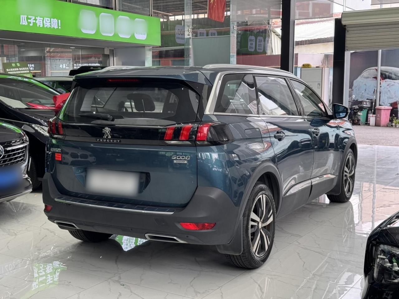 Peugeot 5008 - фото 3