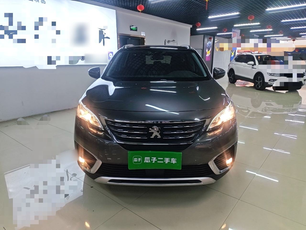 Peugeot 5008 - фото 1