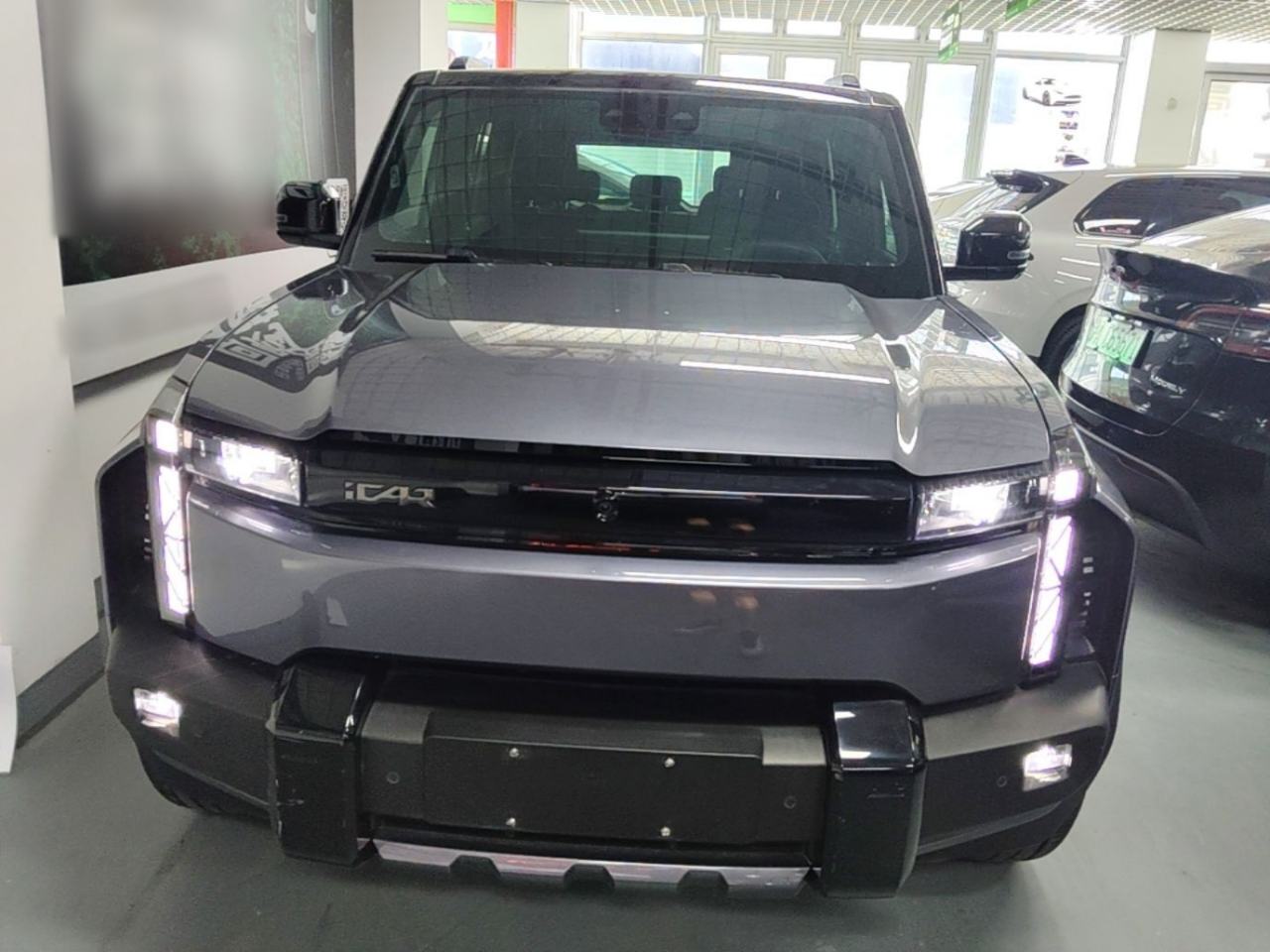 iCAR 03T - фото 1