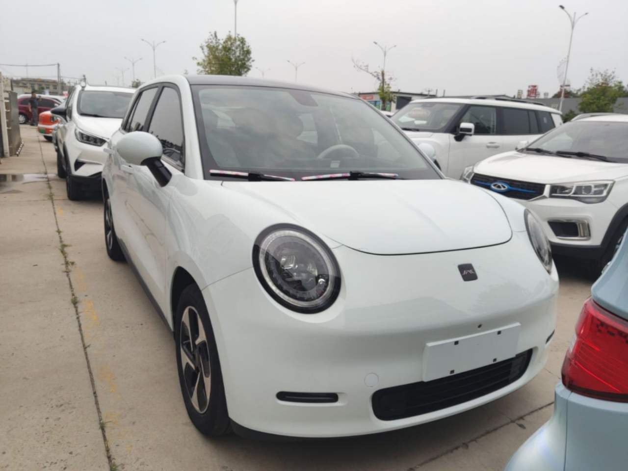 JAC Yiwei YIWEI 3 - фото 1