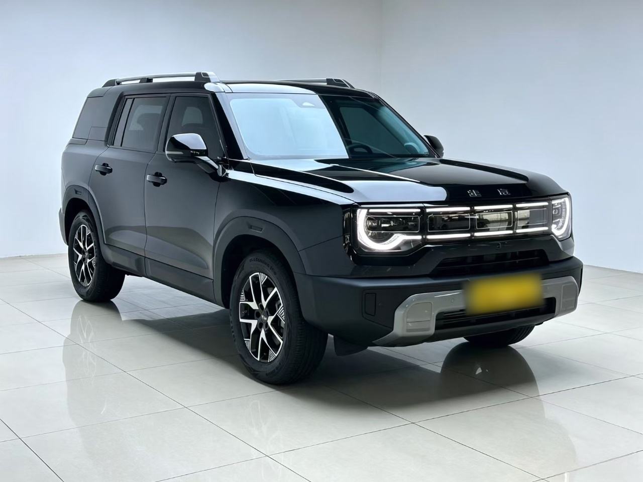 BAIC OFF-ROAD BJ30 - фото 2