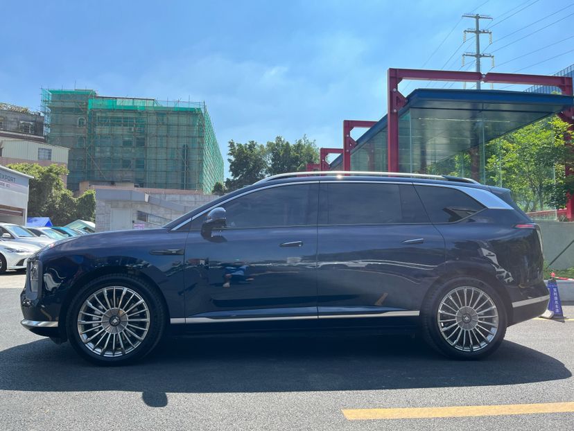 GAC Hyptec HL - фото 2