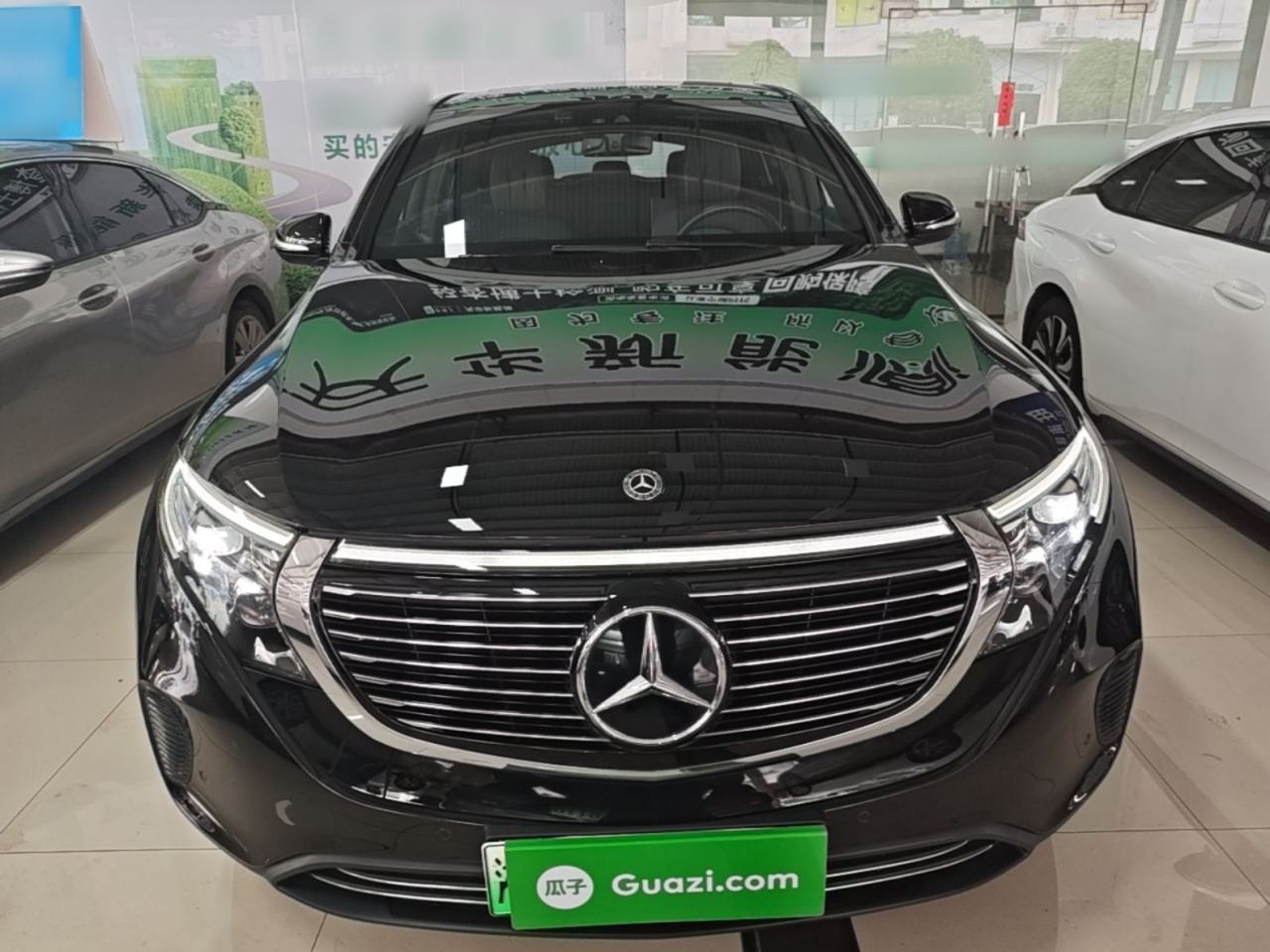 Mercedes-Benz EQC - фото 1
