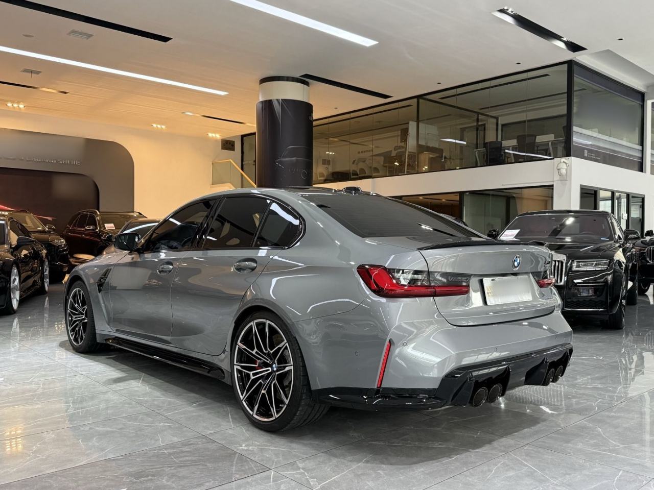 BMW M3 - фото 2