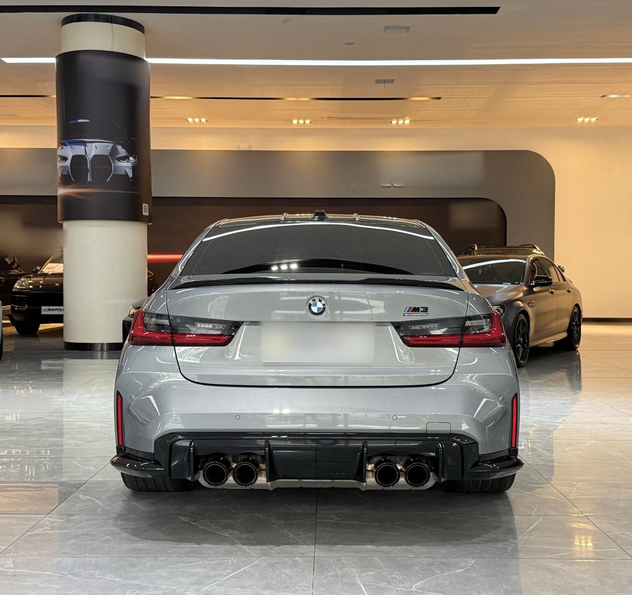 BMW M3 - фото 3