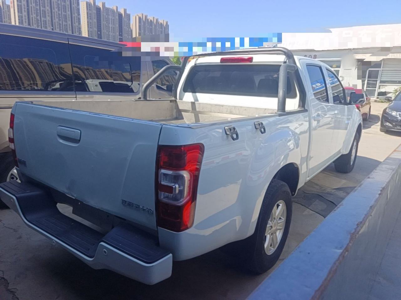 Isuzu Vigus - фото 3