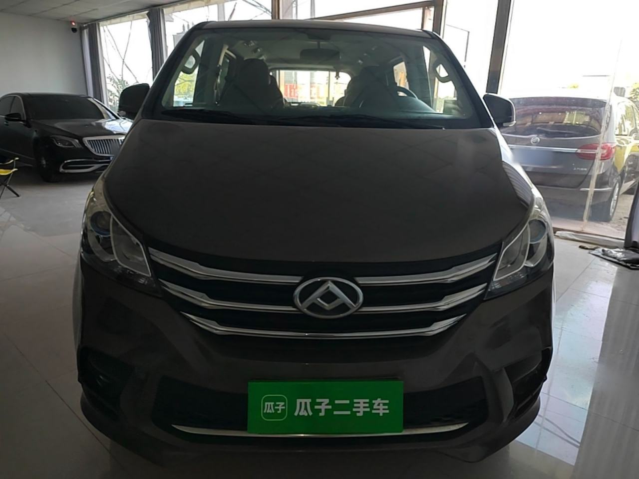 Maxus G10 - фото 1