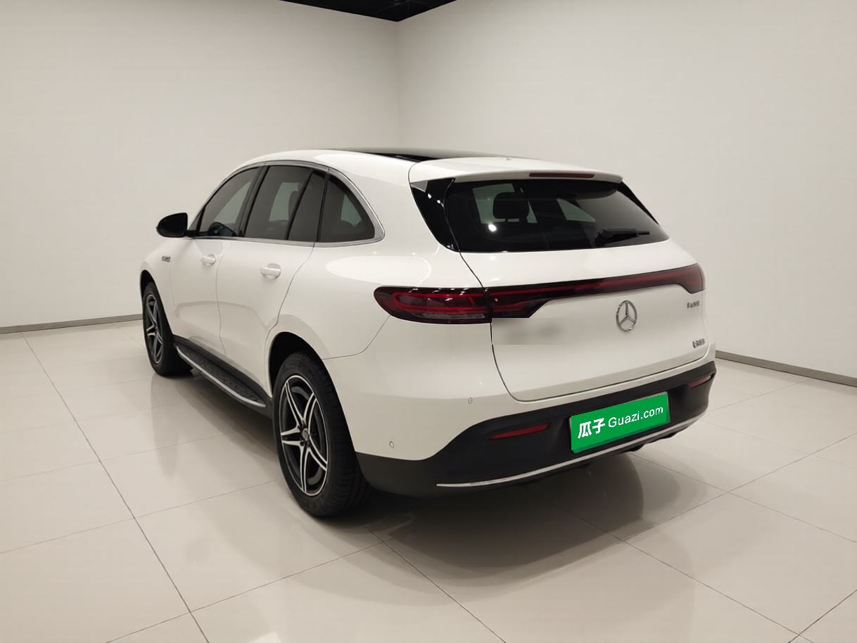 Mercedes-Benz EQC - фото 3
