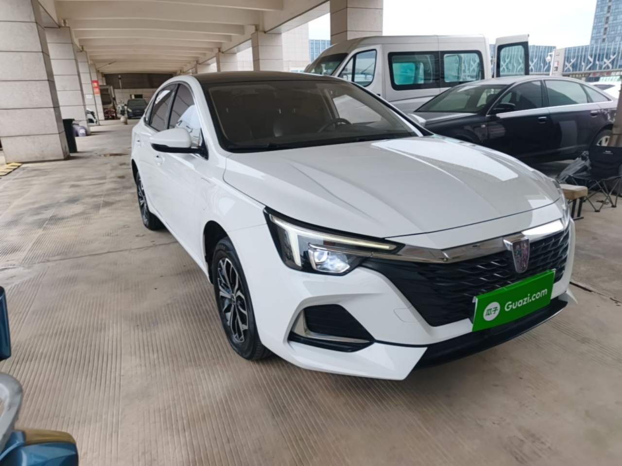 Roewe i6 MAX - фото 2