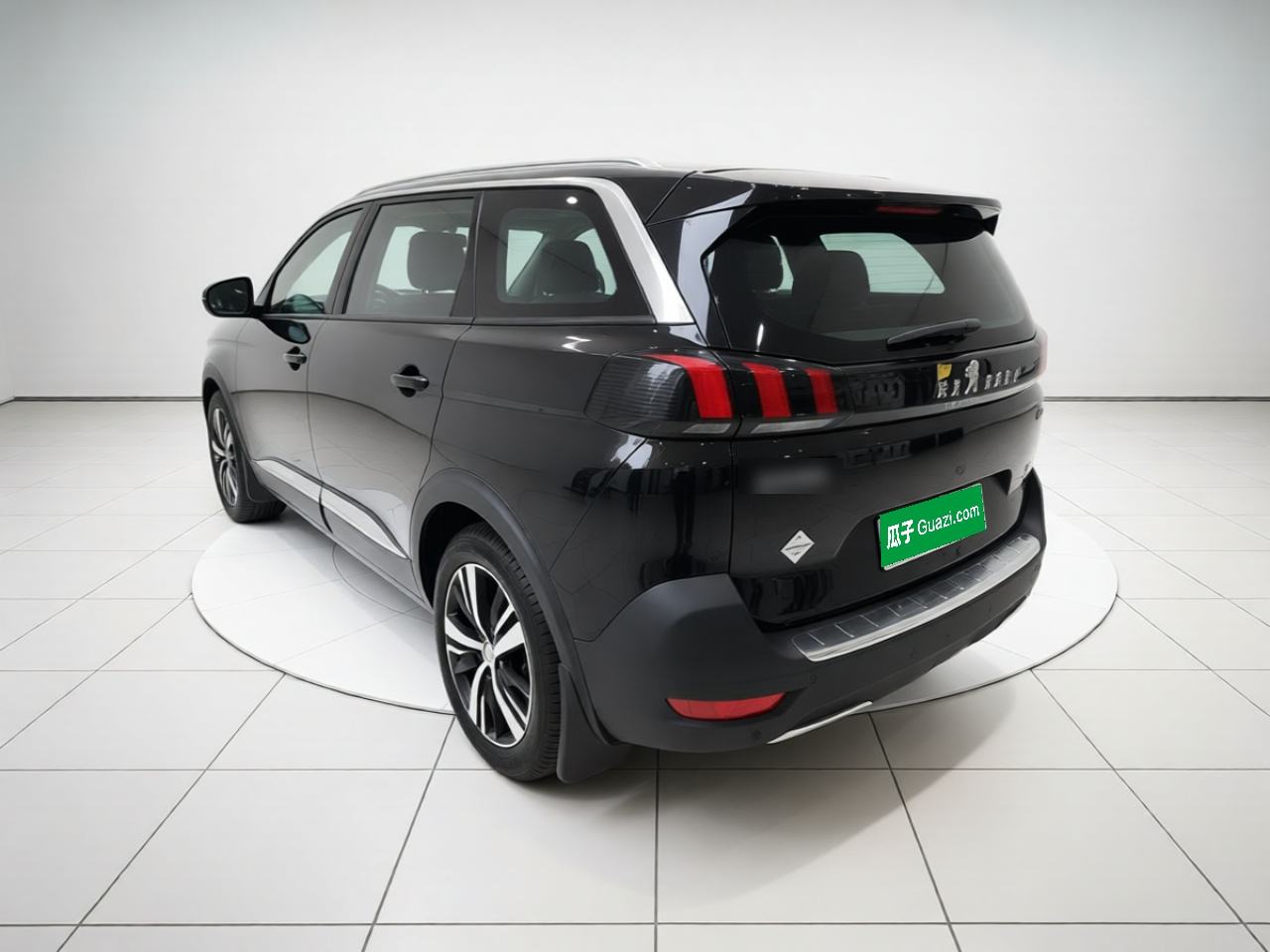 Peugeot 5008 - фото 3