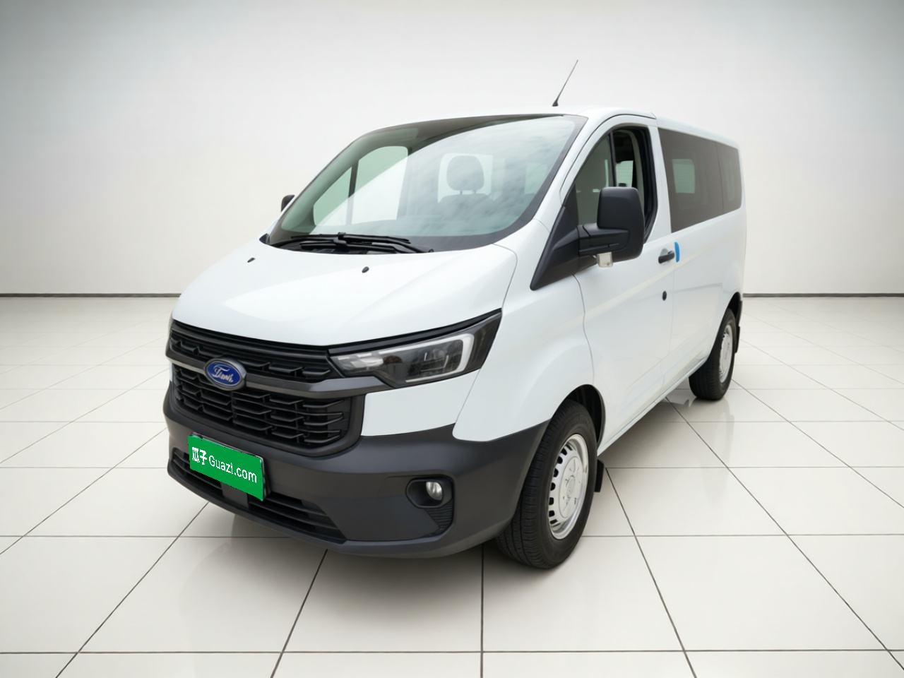 Ford Transit - фото 0