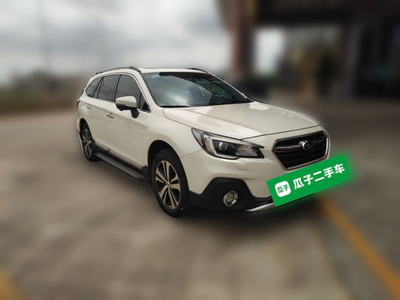 Subaru Outback - фото 2