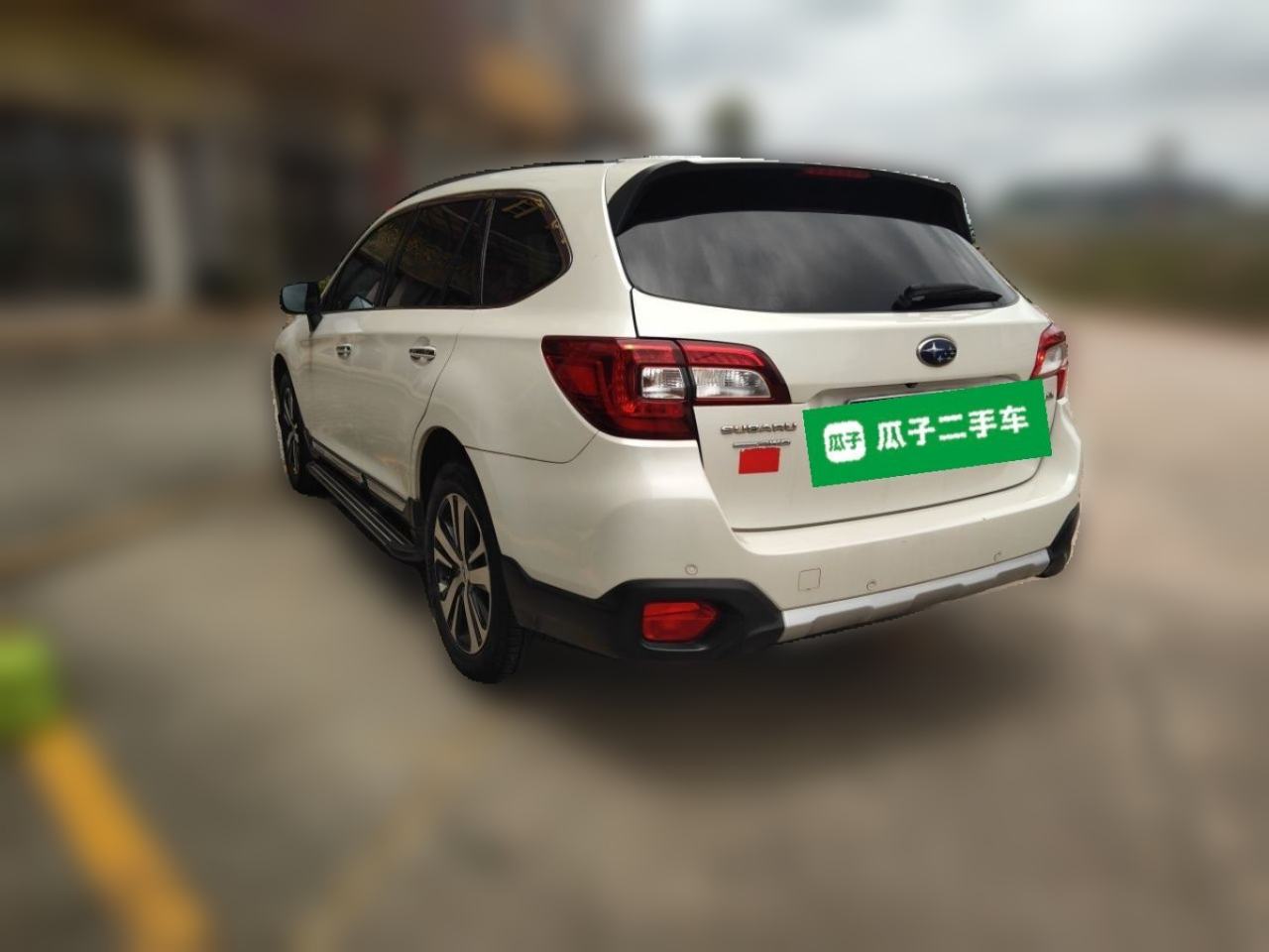Subaru Outback - фото 3