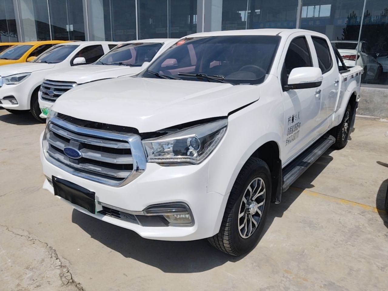 Isuzu TAGA - фото 0