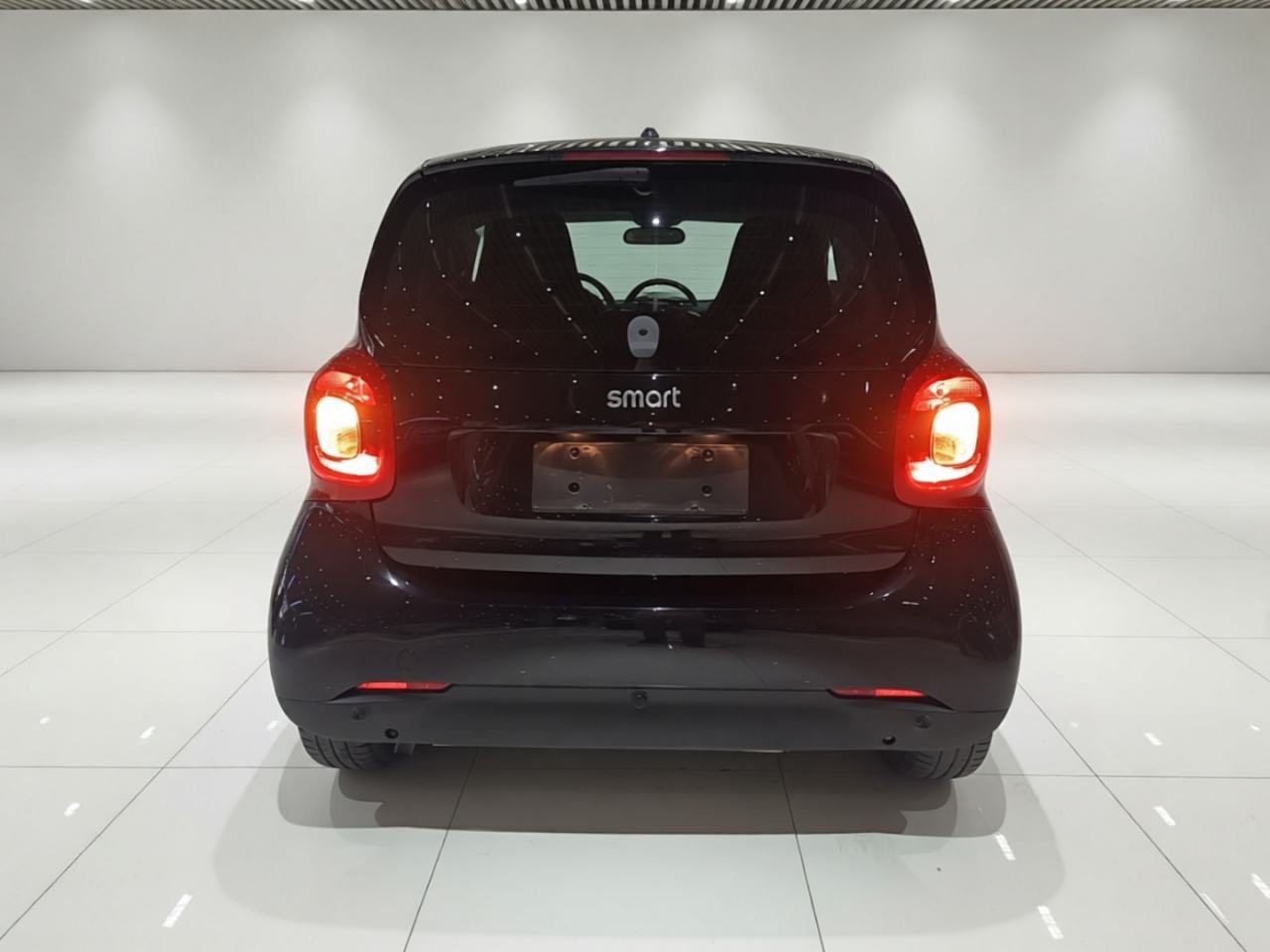 smart fortwo - фото 4