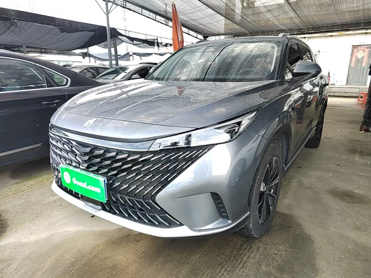 Roewe RX5 - фото 0