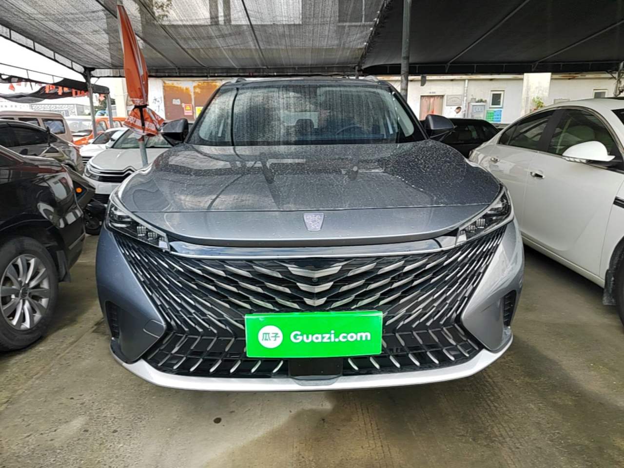 Roewe RX5 - фото 1