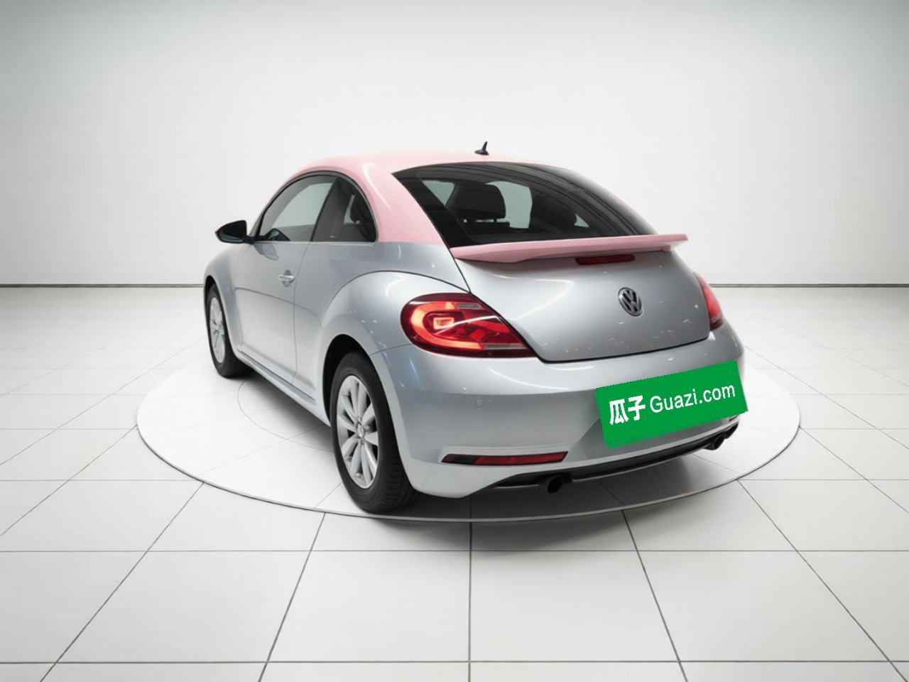Volkswagen Beetle - фото 3