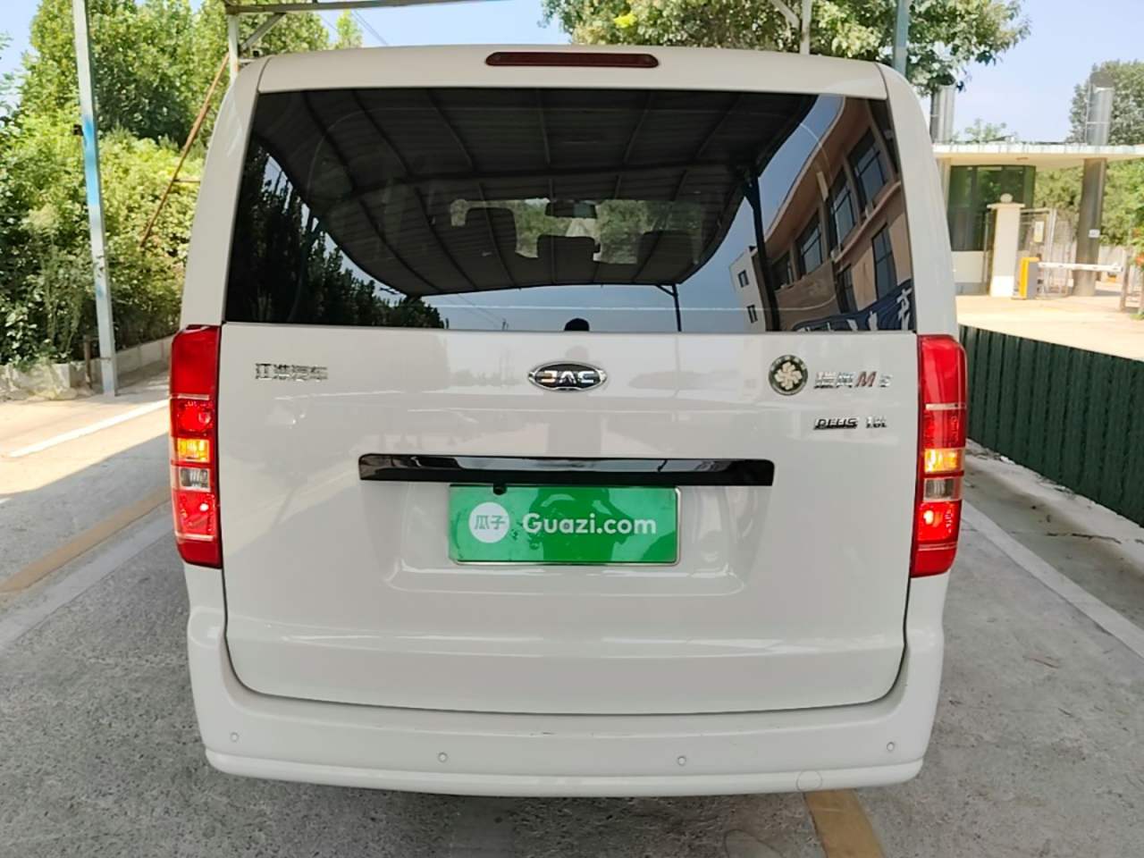 JAC Refine M3 - фото 2