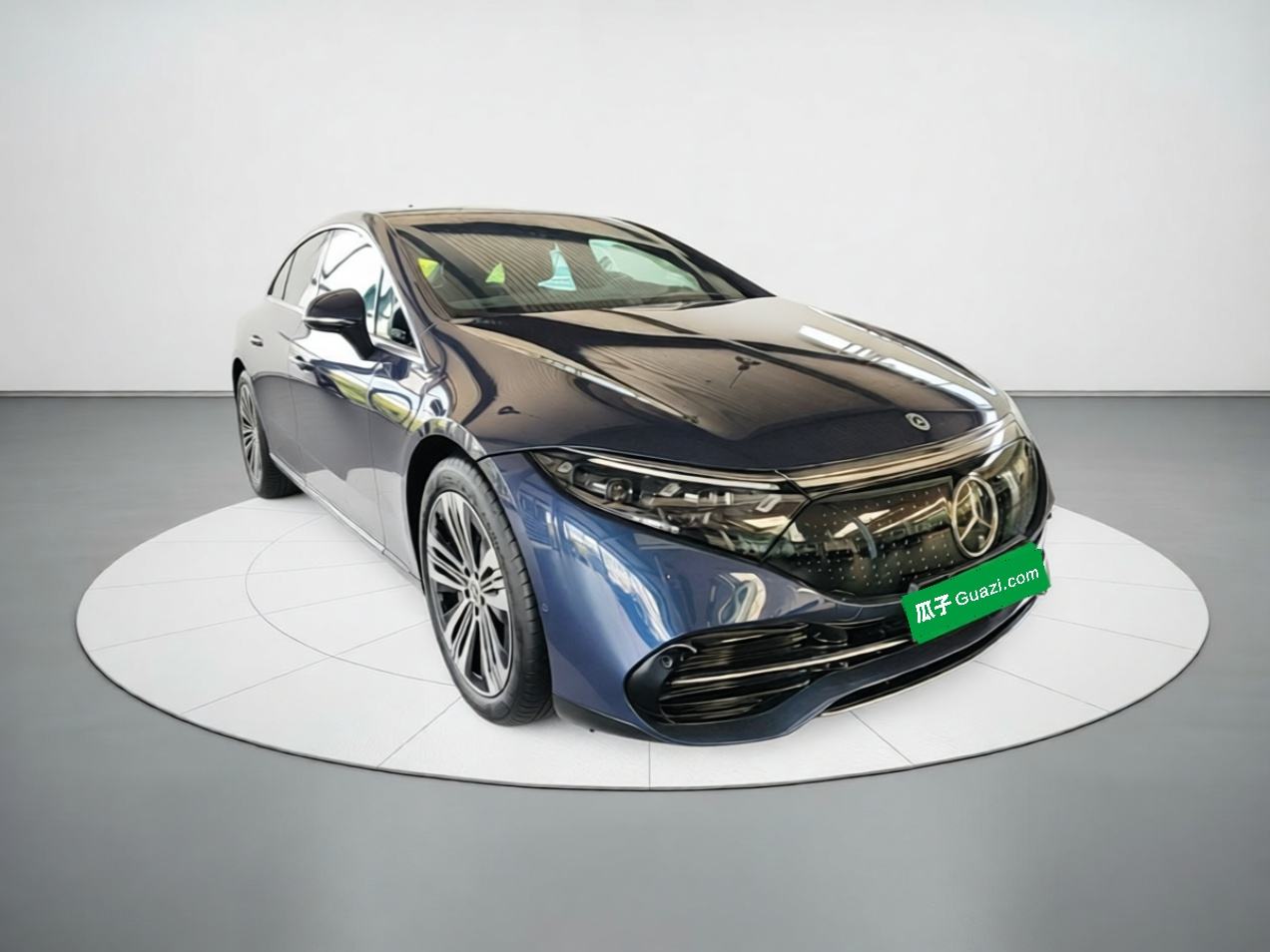 Mercedes-Benz EQS - фото 2