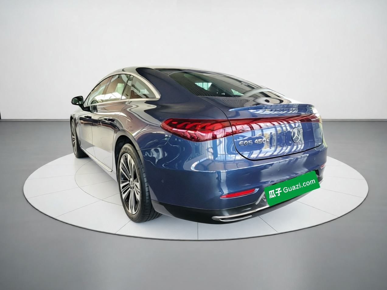 Mercedes-Benz EQS - фото 3