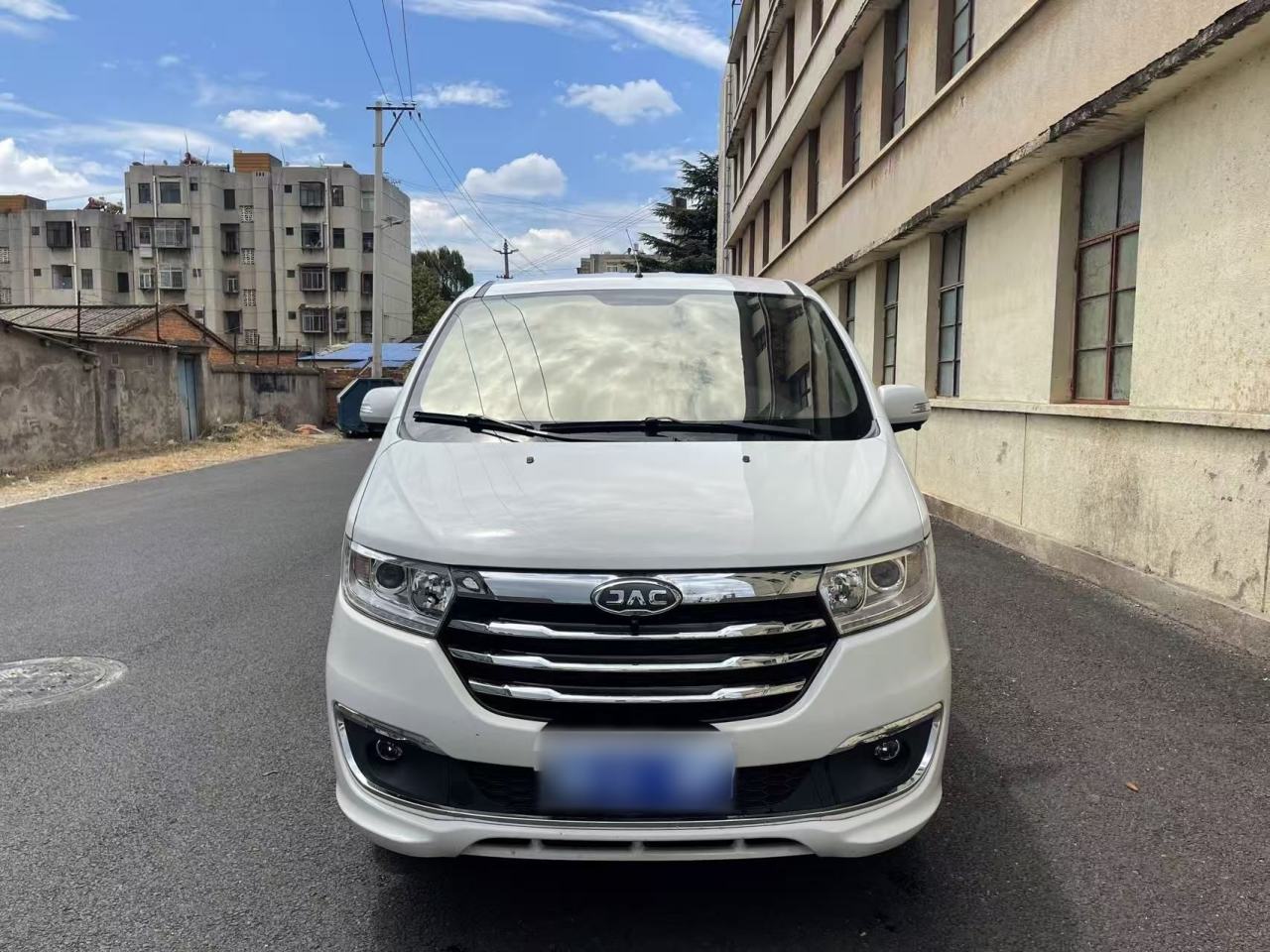 JAC Refine M3 - фото 4