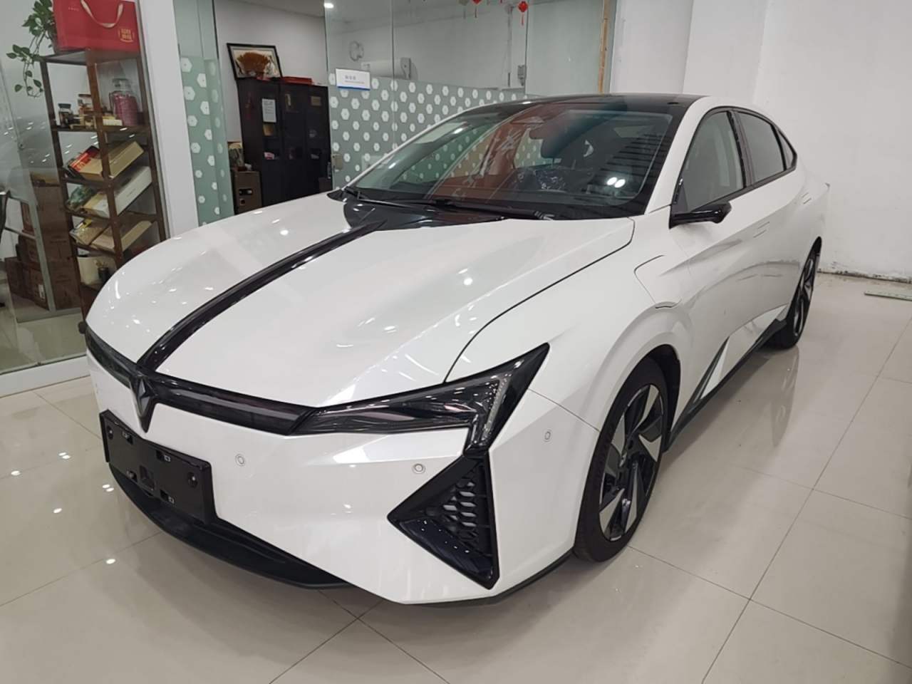 Lingxi L - фото 0