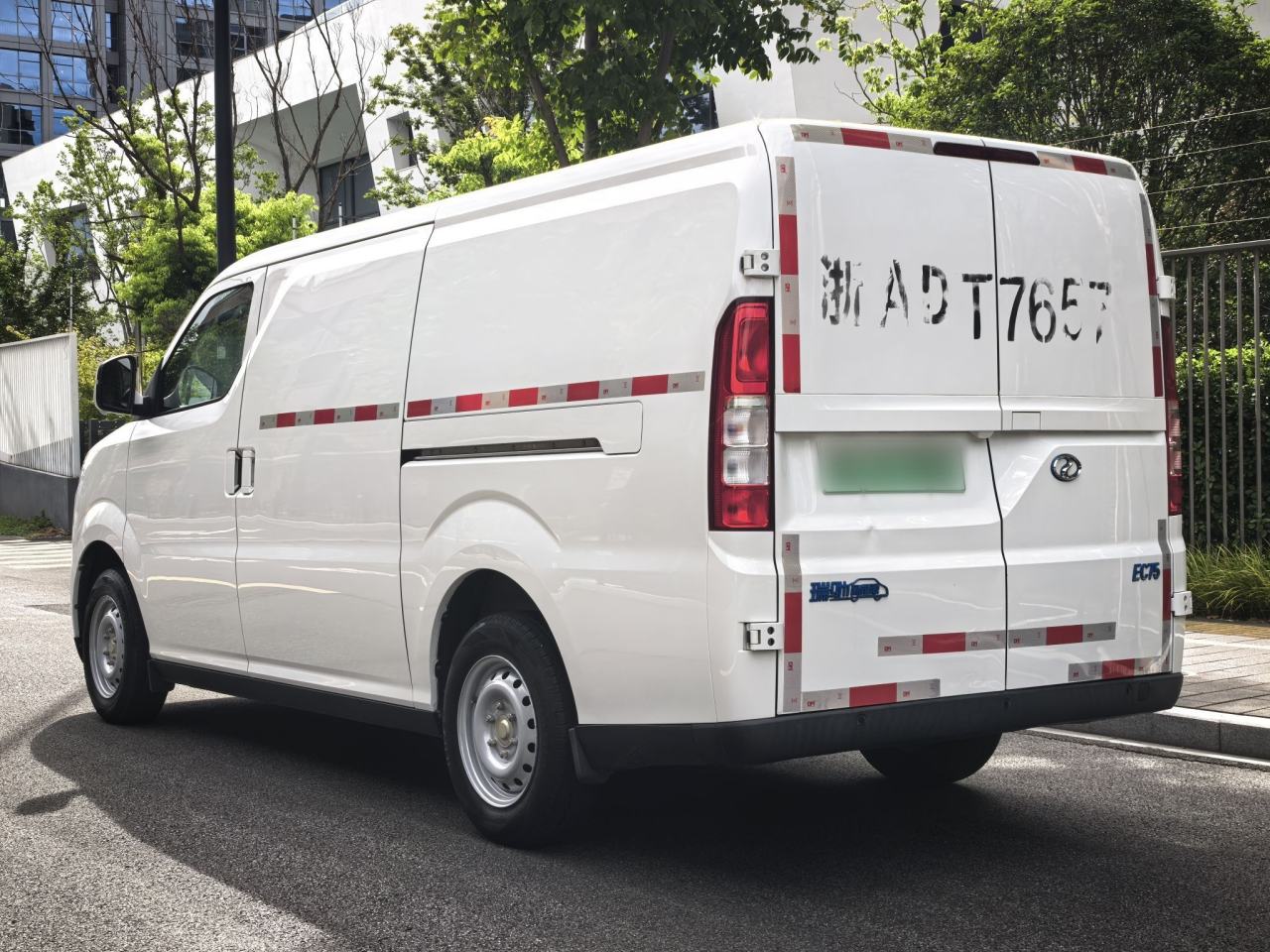 Ruichi EC75 - фото 3