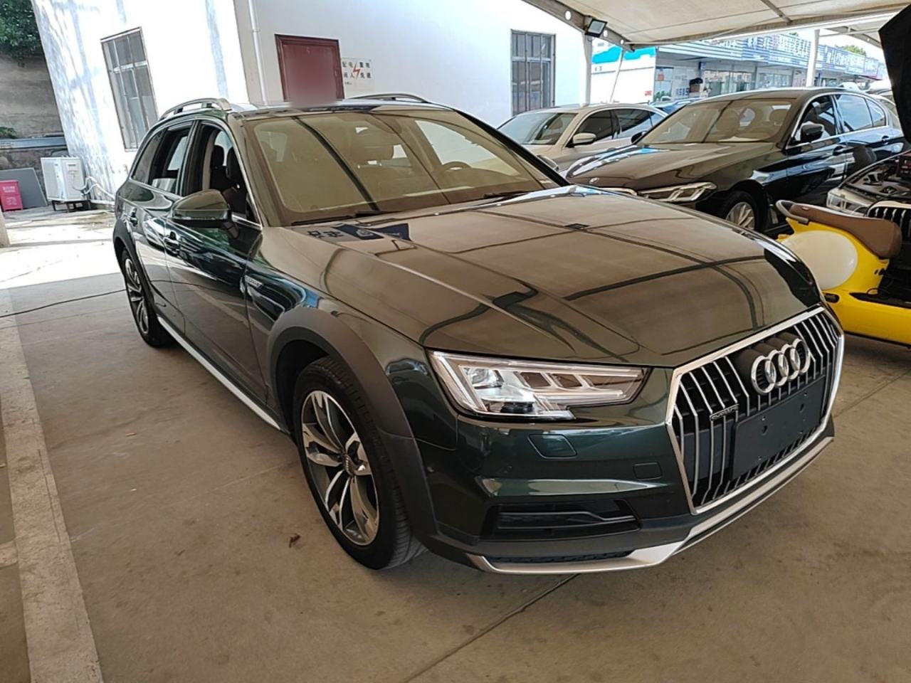 Audi A4 (Import) - фото 4