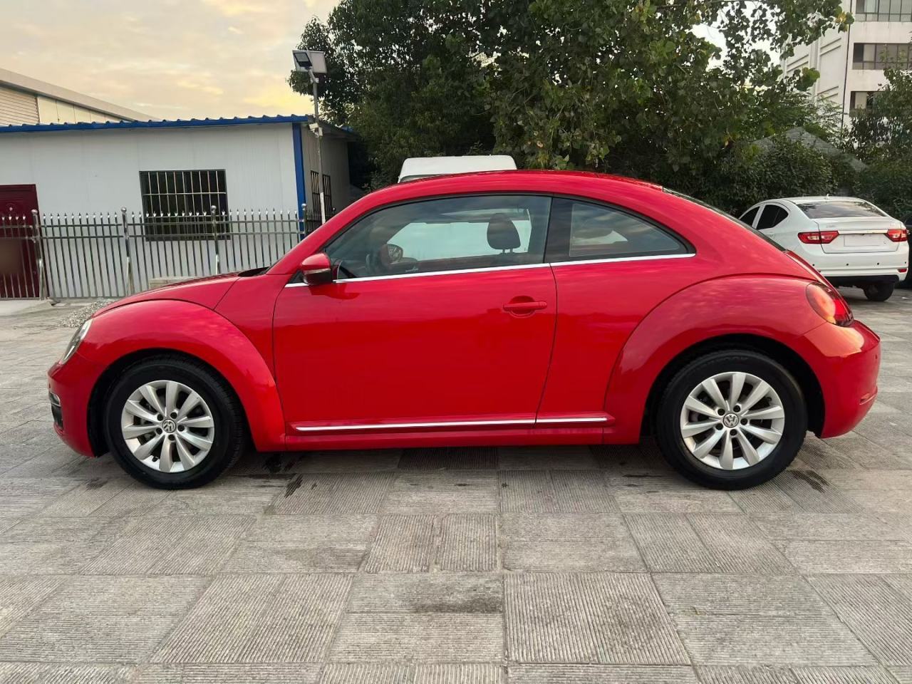Volkswagen Beetle - фото 3
