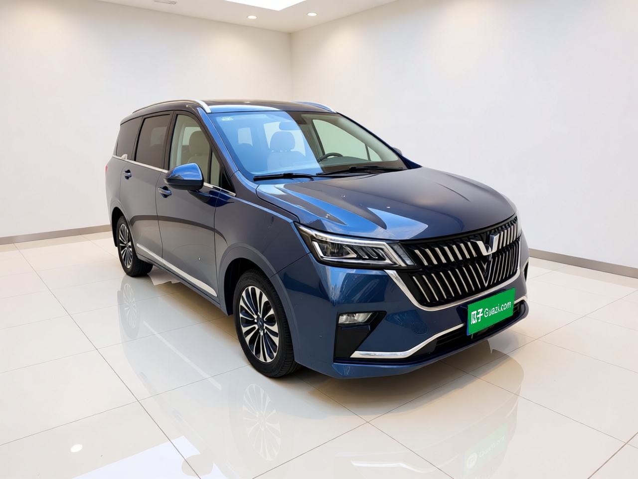 Wuling Jiachen - фото 2