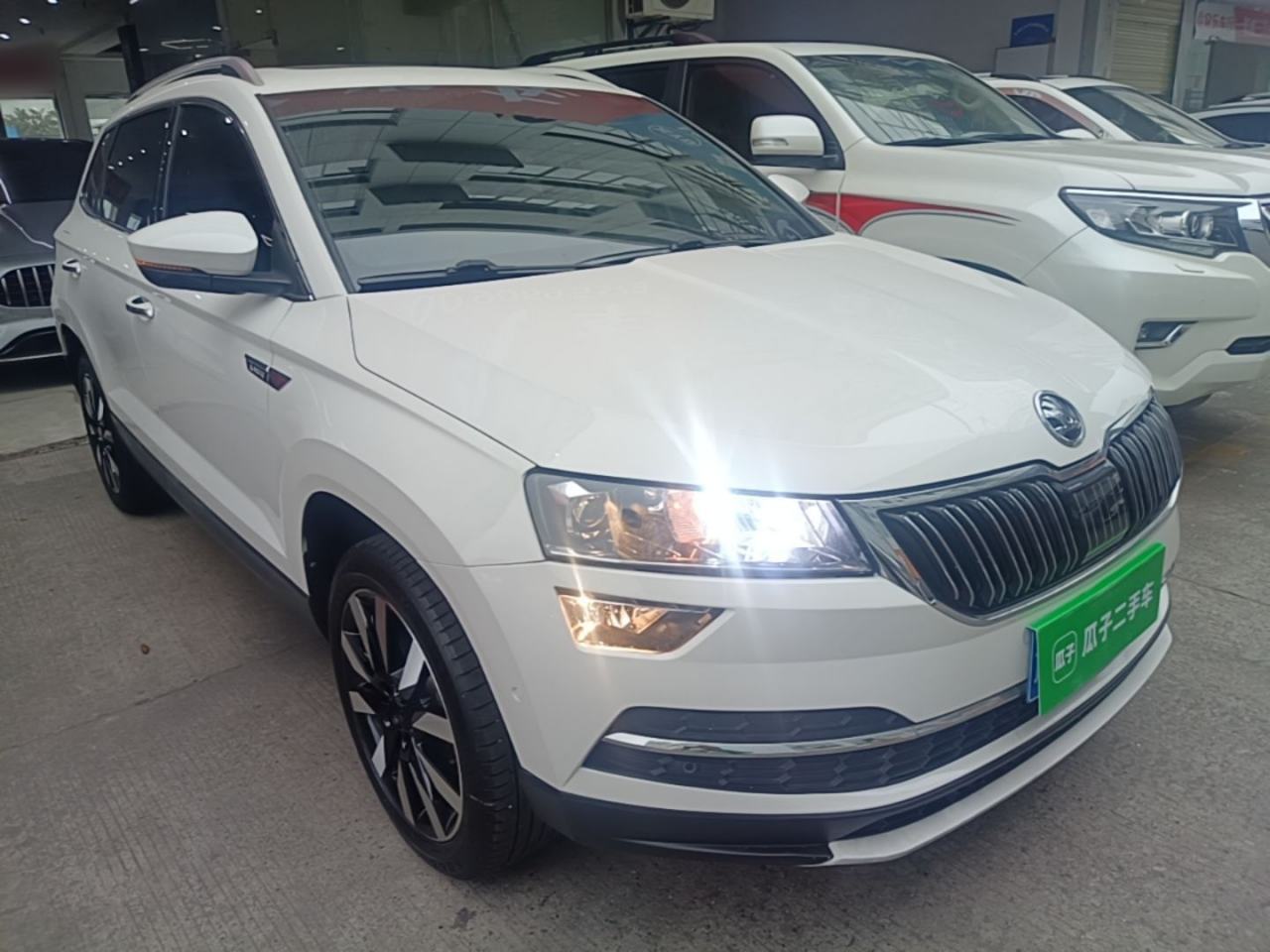 Skoda Karoq - фото 2