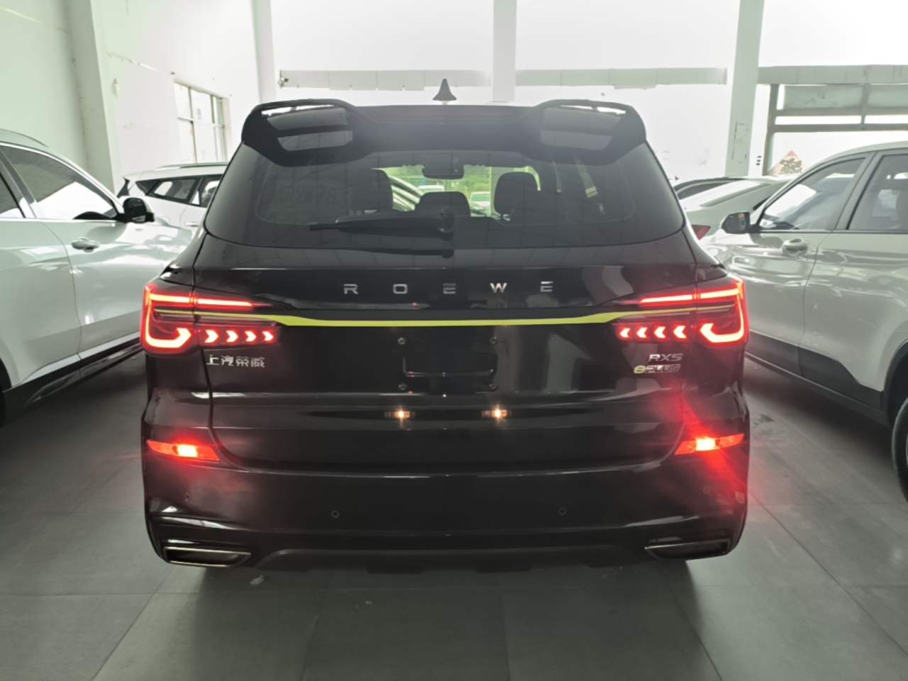 Roewe RX5 - фото 4
