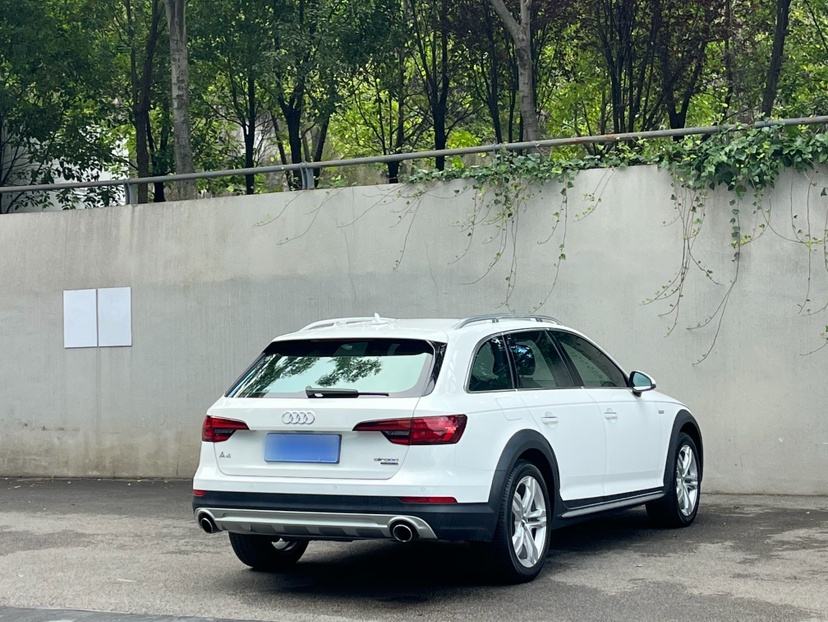 Audi A4 (Import) - фото 2