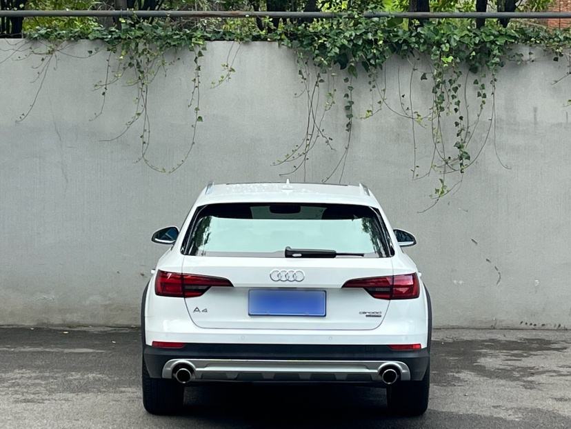 Audi A4 (Import) - фото 4