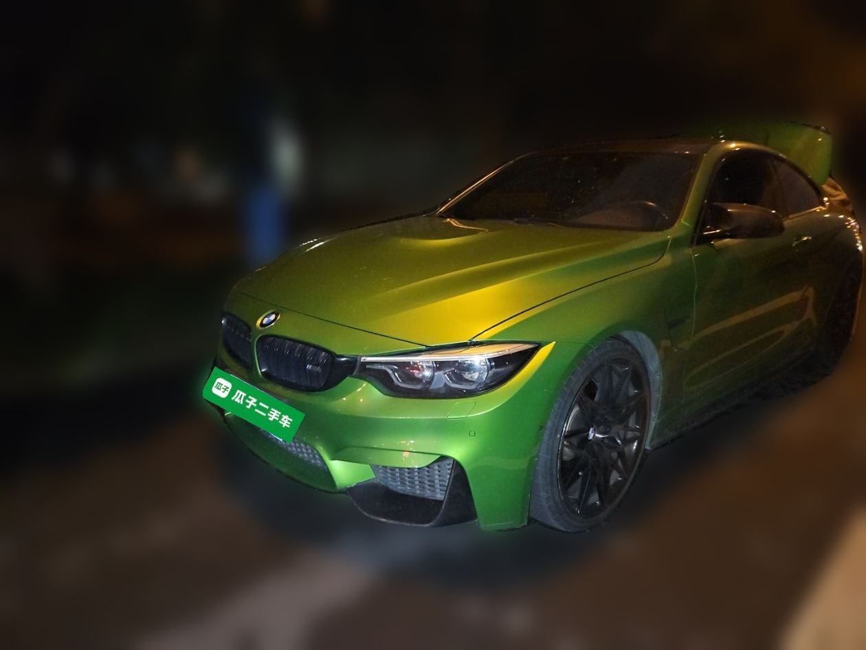 BMW M4 - фото 0