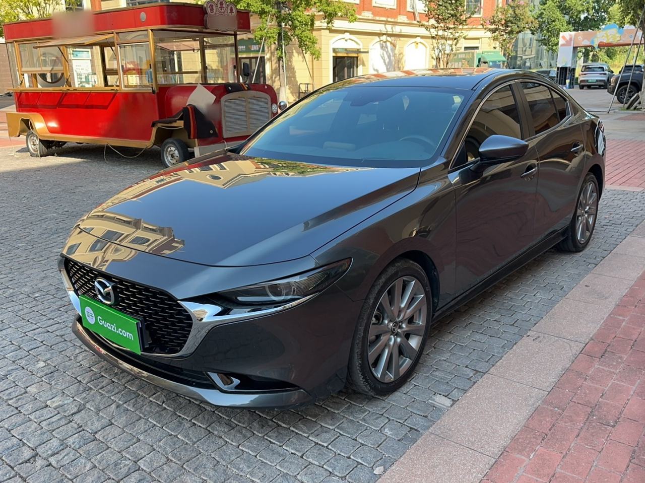 Mazda Mazda3 - фото 0