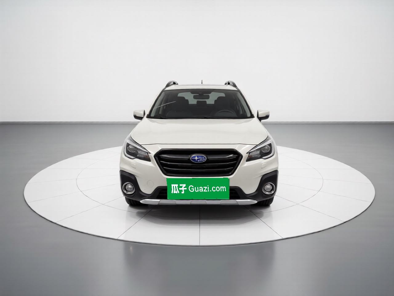Subaru Outback - фото 1