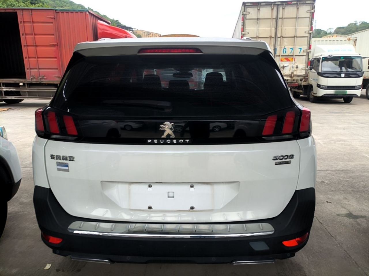 Peugeot 5008 - фото 4