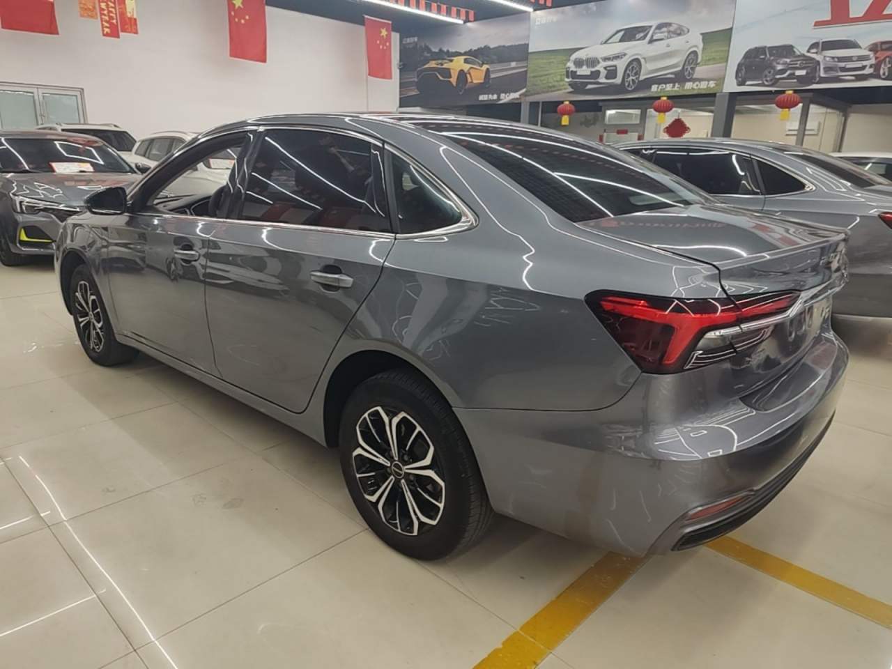 Roewe i6 MAX - фото 3